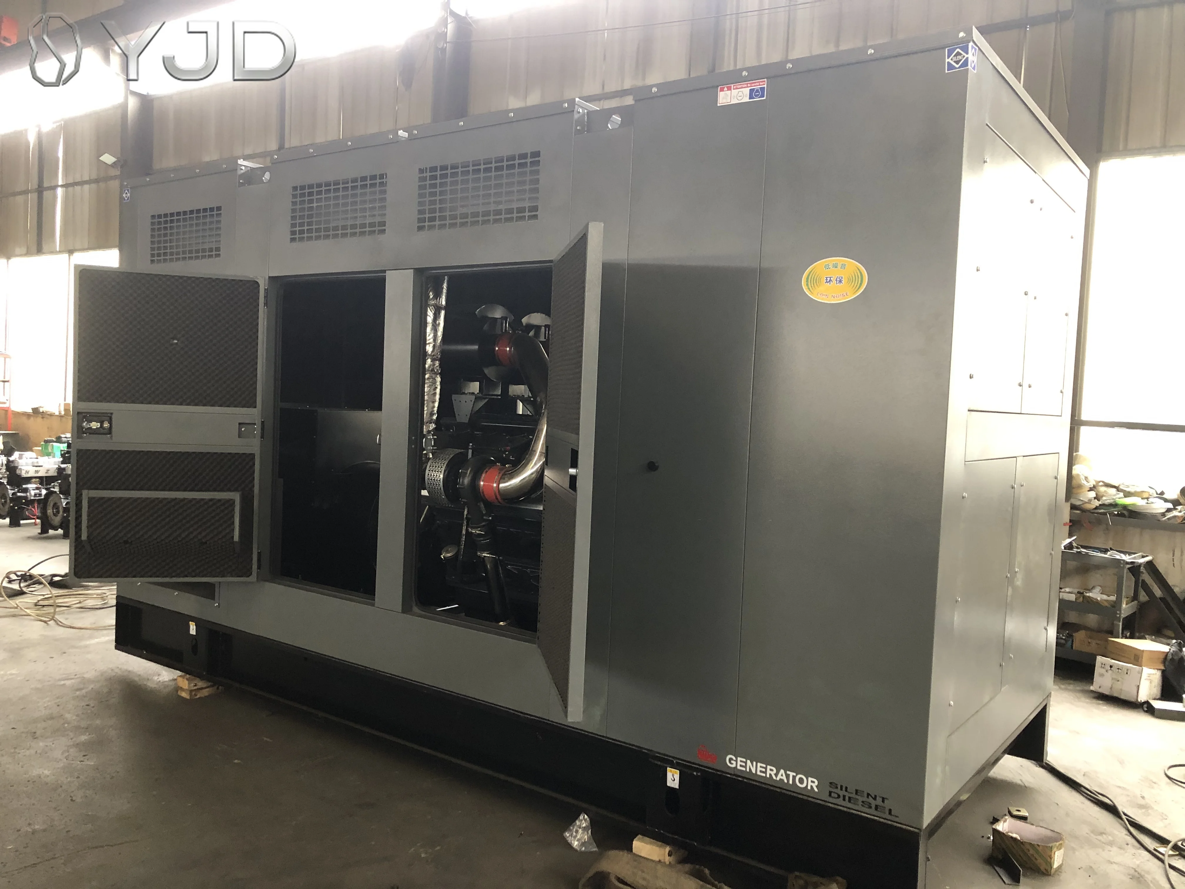 Super Silent Mobile Three-Phase AC Output Diesel Generator 50/60HZ 1500/1800RPM Diesel Generator Set 80KVA 100KVA  Genset