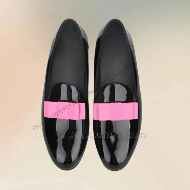 

Rose Red Bow Knot Decor Black Patent Leather Loafers Fashion Slip On Men Shoes Luxury Handmade Wedding Banquet Men Dress Shoes