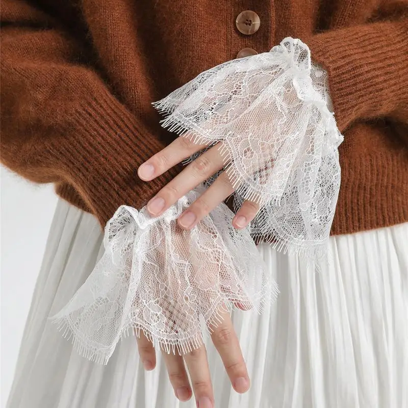 

NEW 1 Pair Decorative Lace Sleeves Decorated Cuffs Fake Sleeve For Wedding Dress Wild Flounces Wrist Sleeves Pleated Wrist Cuffs