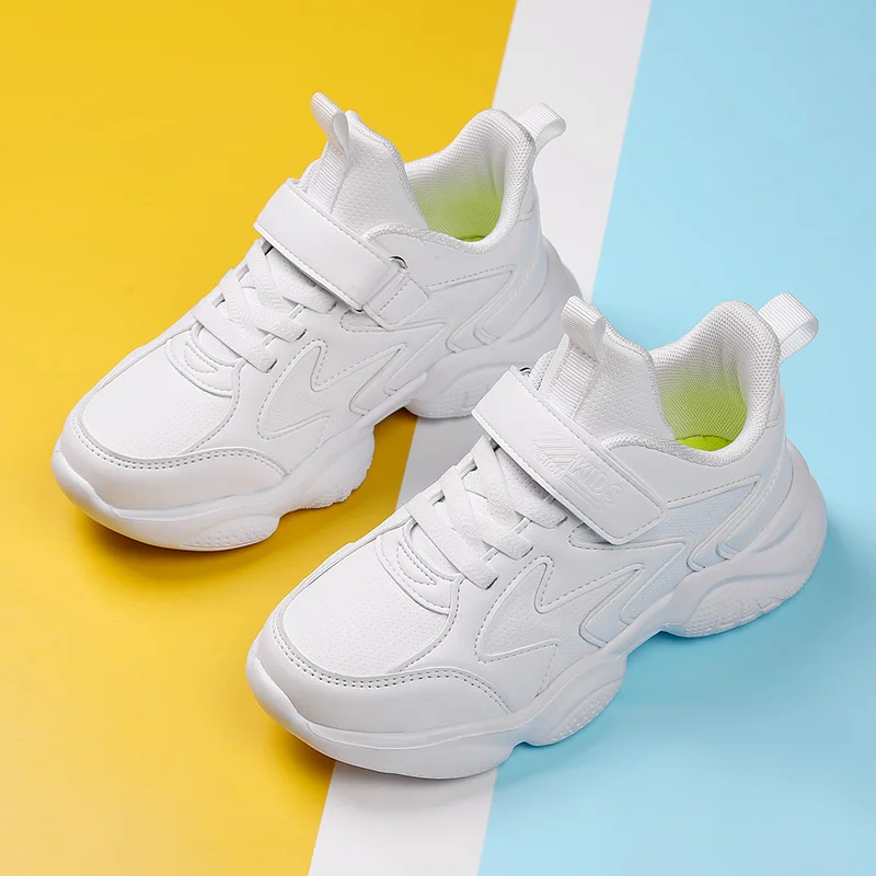 

A pair of children's four-season leather upper sports shoes, lightweight and minimalist white sneakers, sizes 28-40，CF-8856