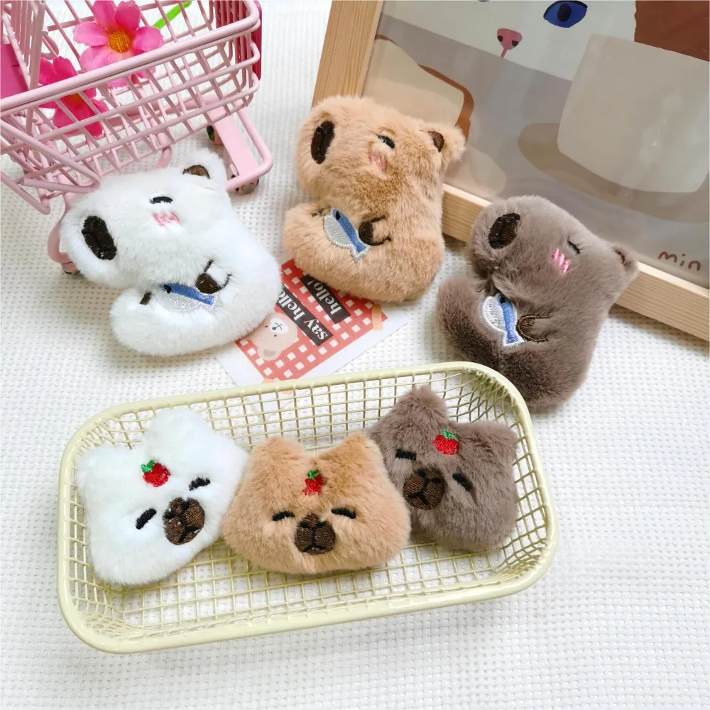 Animal Cartoon Capybara Brooch Doll Fashion Clothes Badge Pins Fluffy Soft Backpacks Pendant Decoration