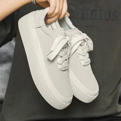 Skateboard Platform Sports Shoes Casual Sneaker Sports and Leisure Male Sneakers Loafers Ventilate Wear-resistant Canvas New