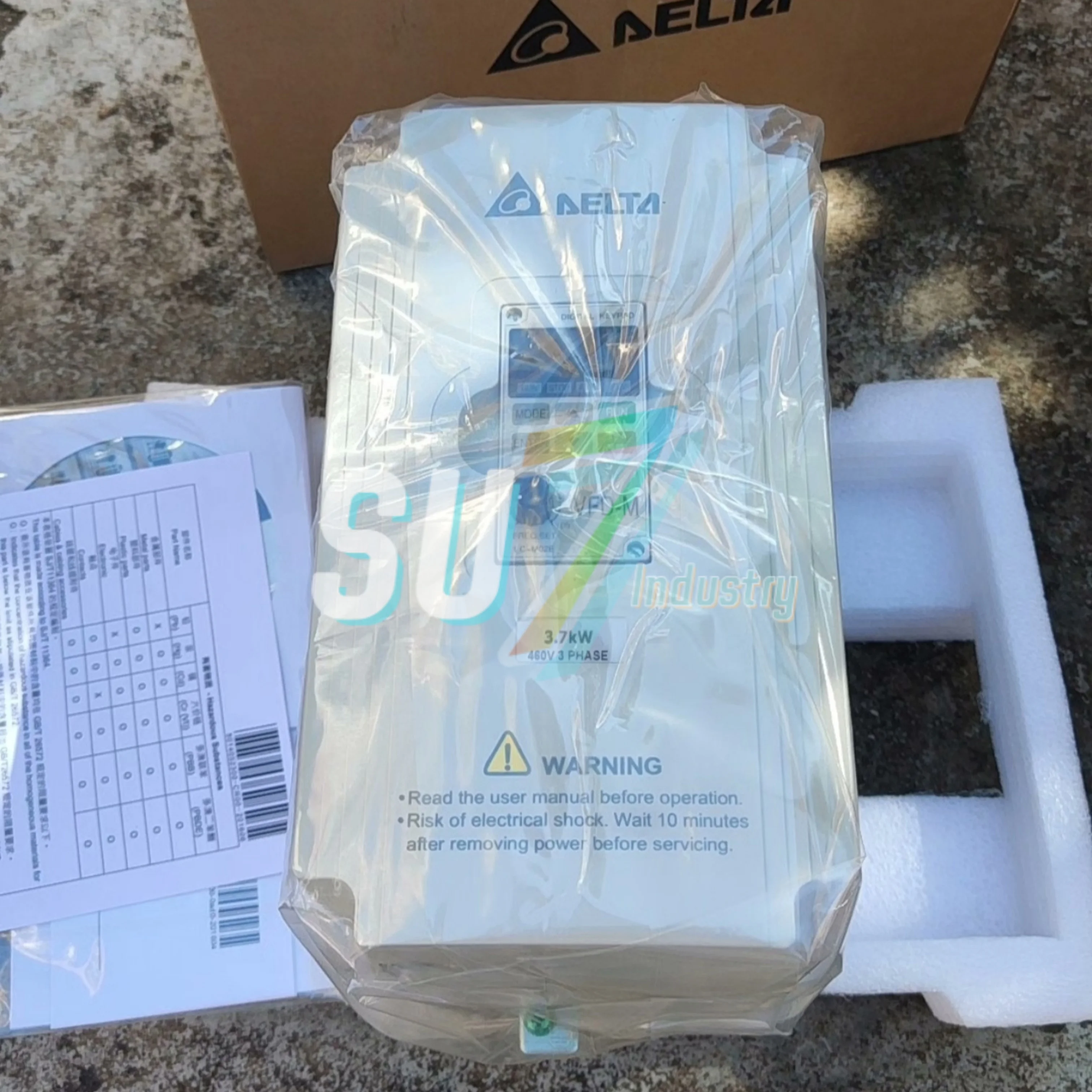 변환기 VFD007M23A VFD007M43B 새로운 원본