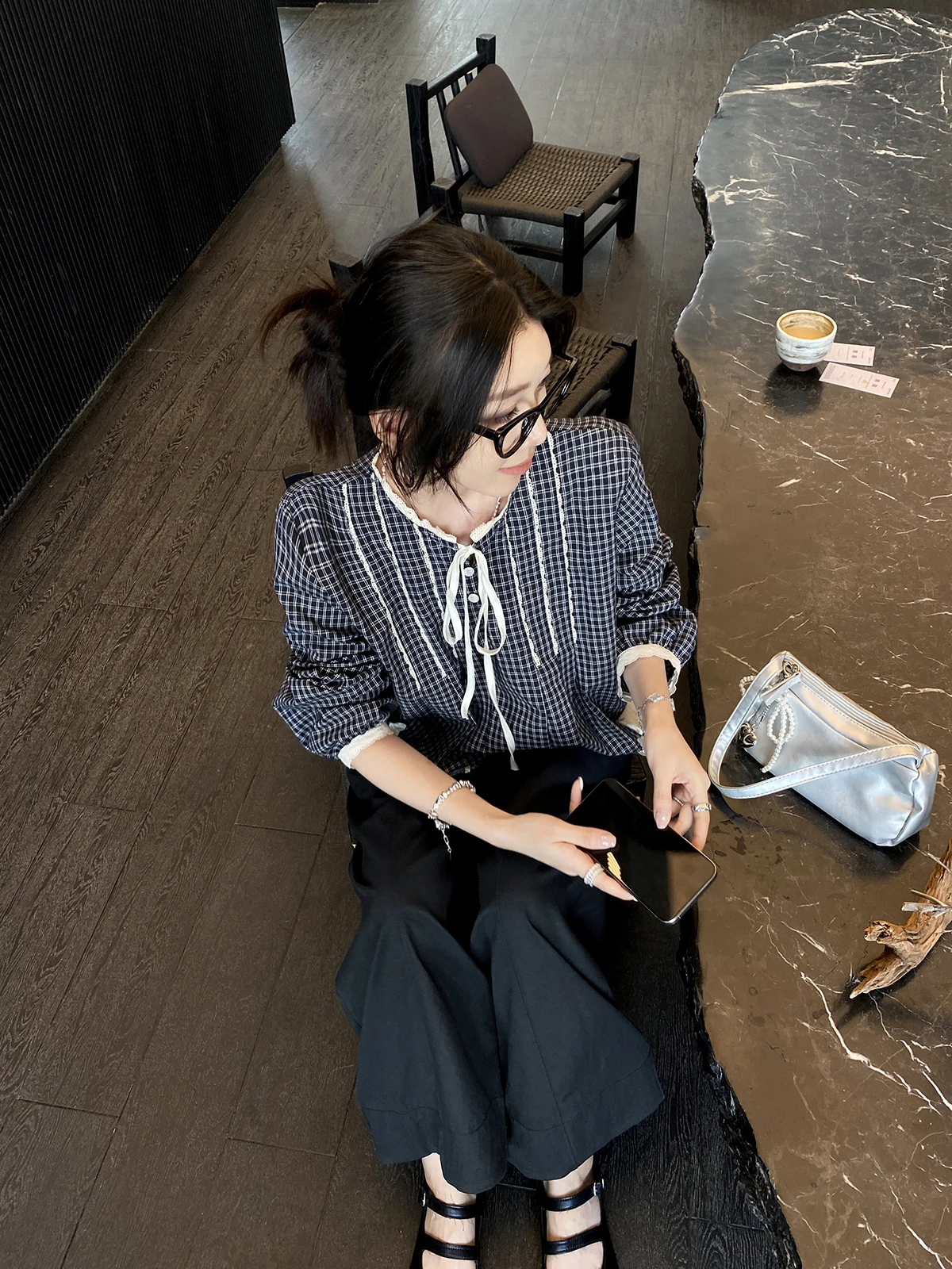 

FEELROOM Korean Sle Lace Trim Patchwork Plaid irt Loose Fit Long Sve Collar Breathable Cotton Autumn Top