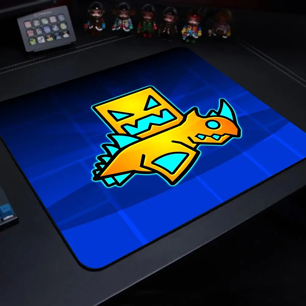 G-Geometry Dashes game Mouse Pad Mousepad Small Office Computer Desk Mat Table Keyboard Big Mouse Pad Laptop Cushion