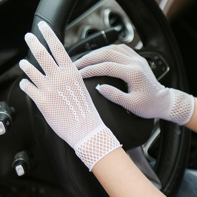 

1 Pair Hot Sale Fishnet Mesh Glove Fashion Women Lady Girl Glove Protection Lace Elegant Lady Style Gloves Black And White