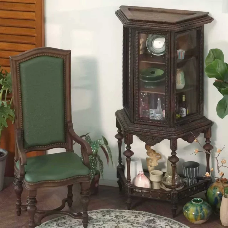 1/6 Miniature Dollhouse Model Furniture Resin Vintage High Back Chair Display Cabinet Bjd Blyth Soldier Lol Scene Props Decor