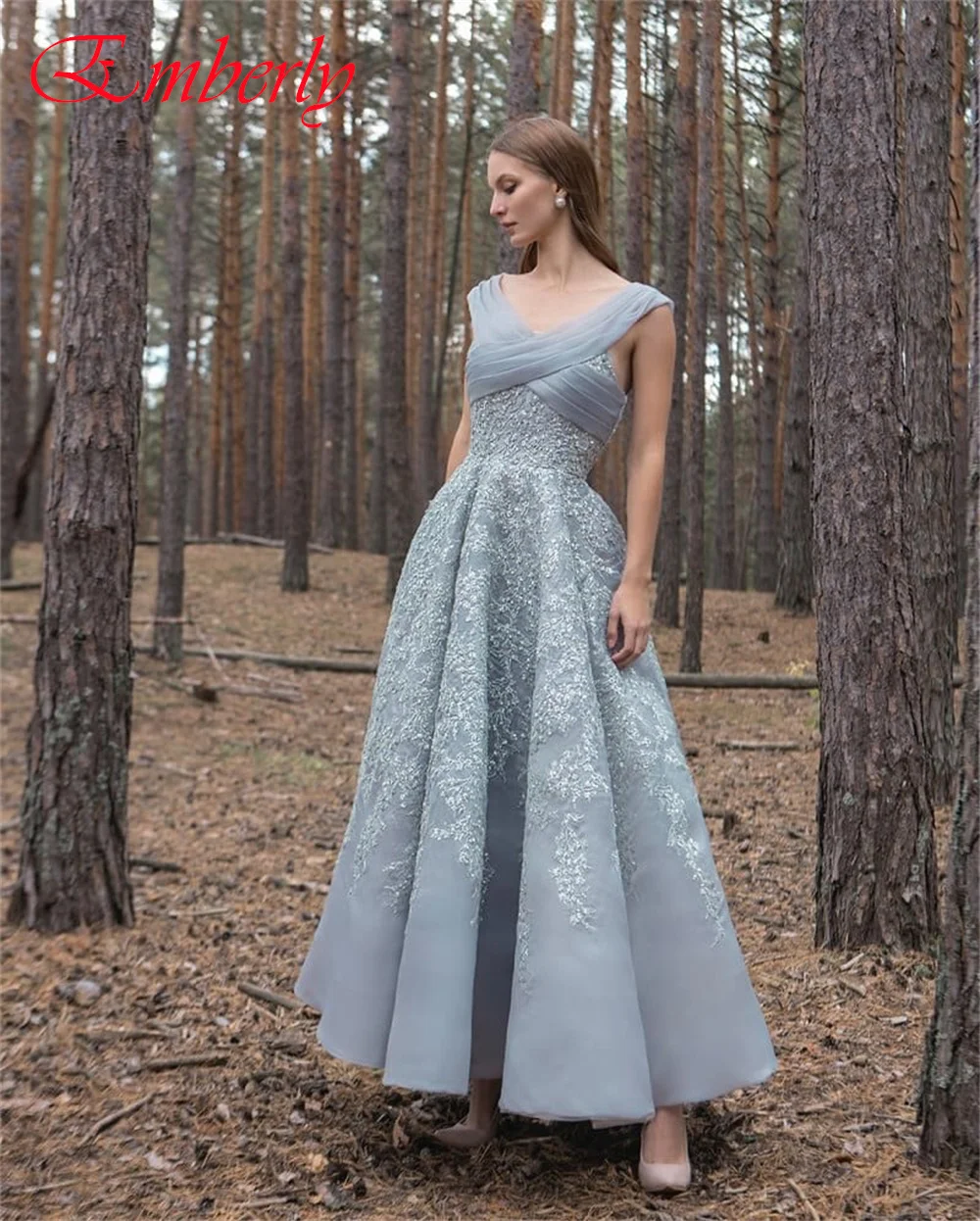 فستان سهرة رائع مزين بالأورجانزا مخصص أنيق على شكل حرف V قبالة الكتف فساتين لحضور الحفلات الموسيقية الفاخرة للمناسبات الخاصة