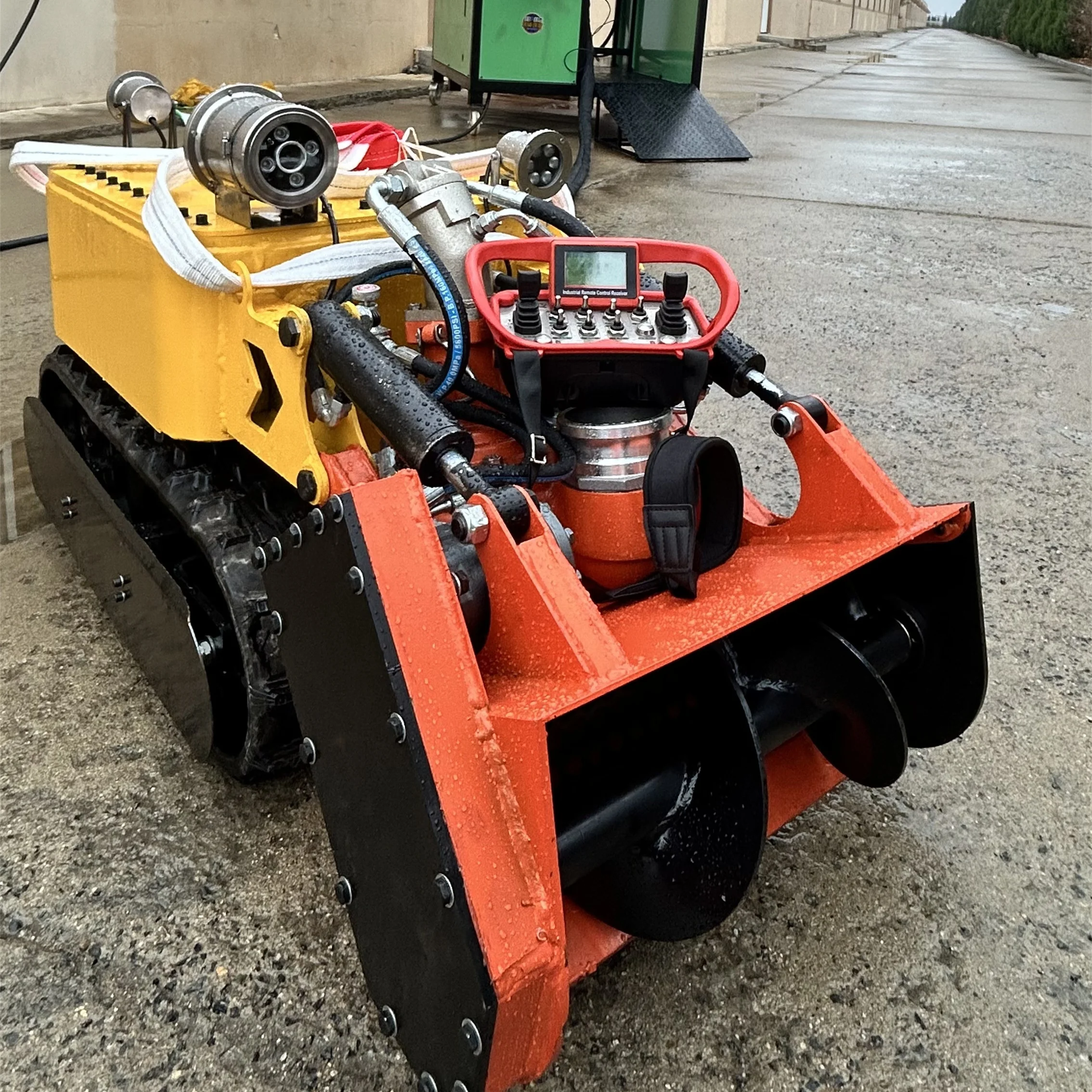 PLE High-Efficiency Urban River Dredging Robot Underwater 3m Sludge Removal Machine For Fish Ponds Automatic Mud Dredging