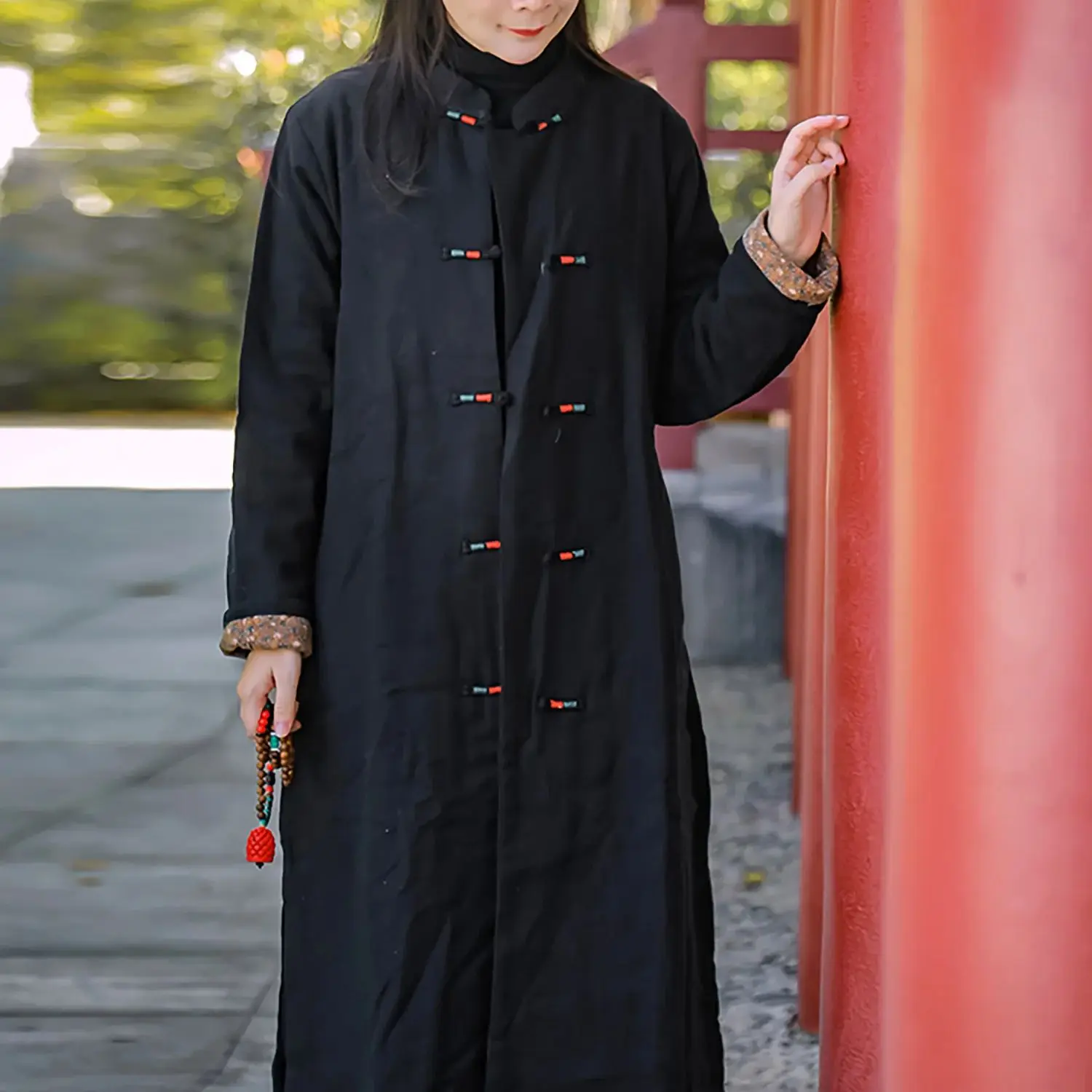 

LZJN Винтажная минималистичная теплая черная куртка-халат на хлопковой подкладке с ручной вышивкой в китайском стиле и пуговицами-лягушкой