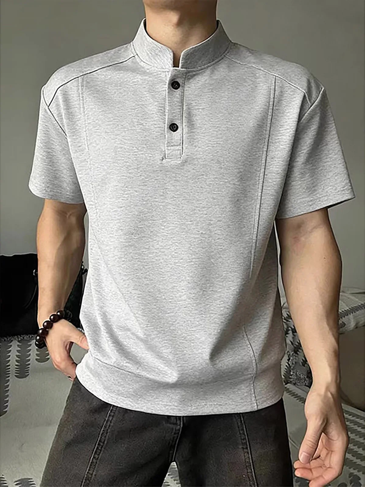 Light Grey Men's  Shirt Fitness Sport Standard Fit Short Sleeve Button-down Casual Style Heavy-duty Deconstructed T-shirt