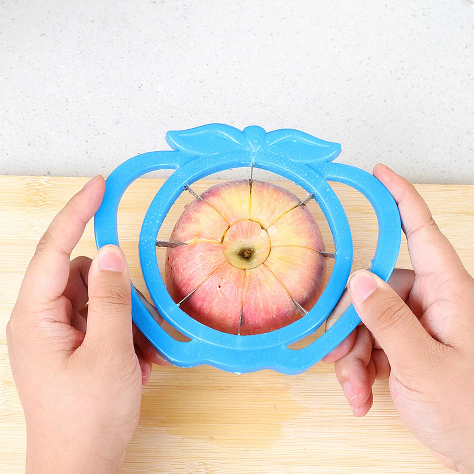 Fruit Apple Corer and Slicer 8 Sharp Blade & Slices Slicer Corer A Must-have Kitchen Accessory xqmg