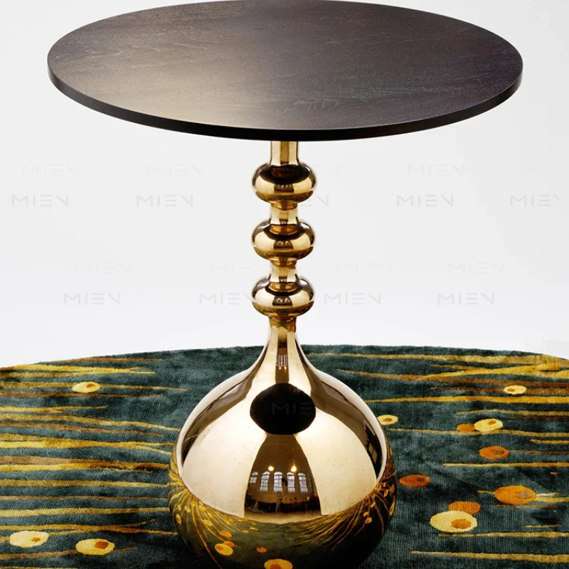 Modern and Unique Creative and Slightly Luxury Sofa Side Table round Pear-Shaped Corner Table