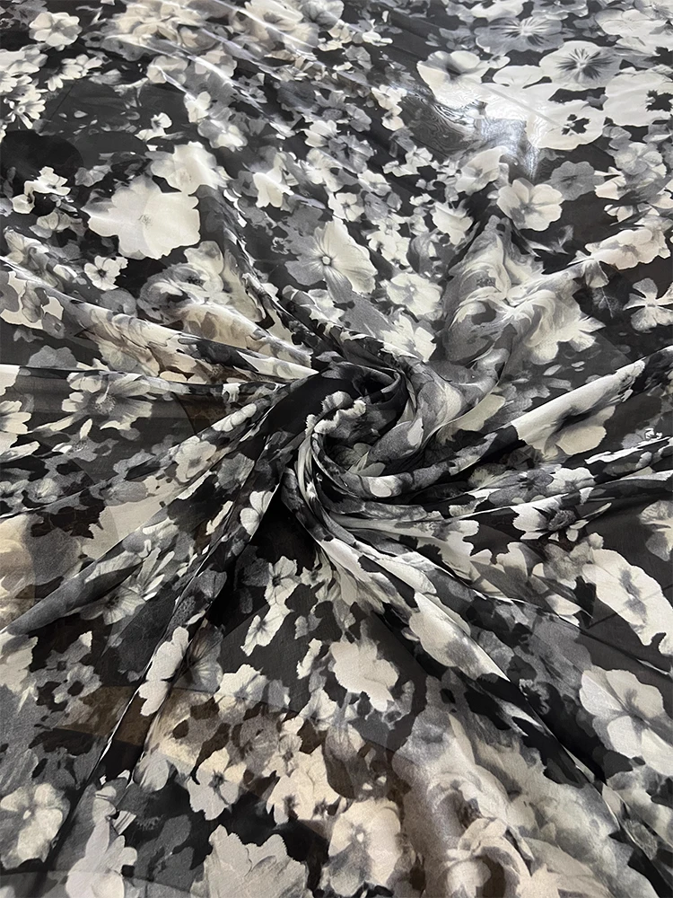 

1 meter 100% Mulberry Silk 10 momme Thin Type Chiffon Silk Fabric Black Floral Printed 140cm 55" wide by the yard XX406