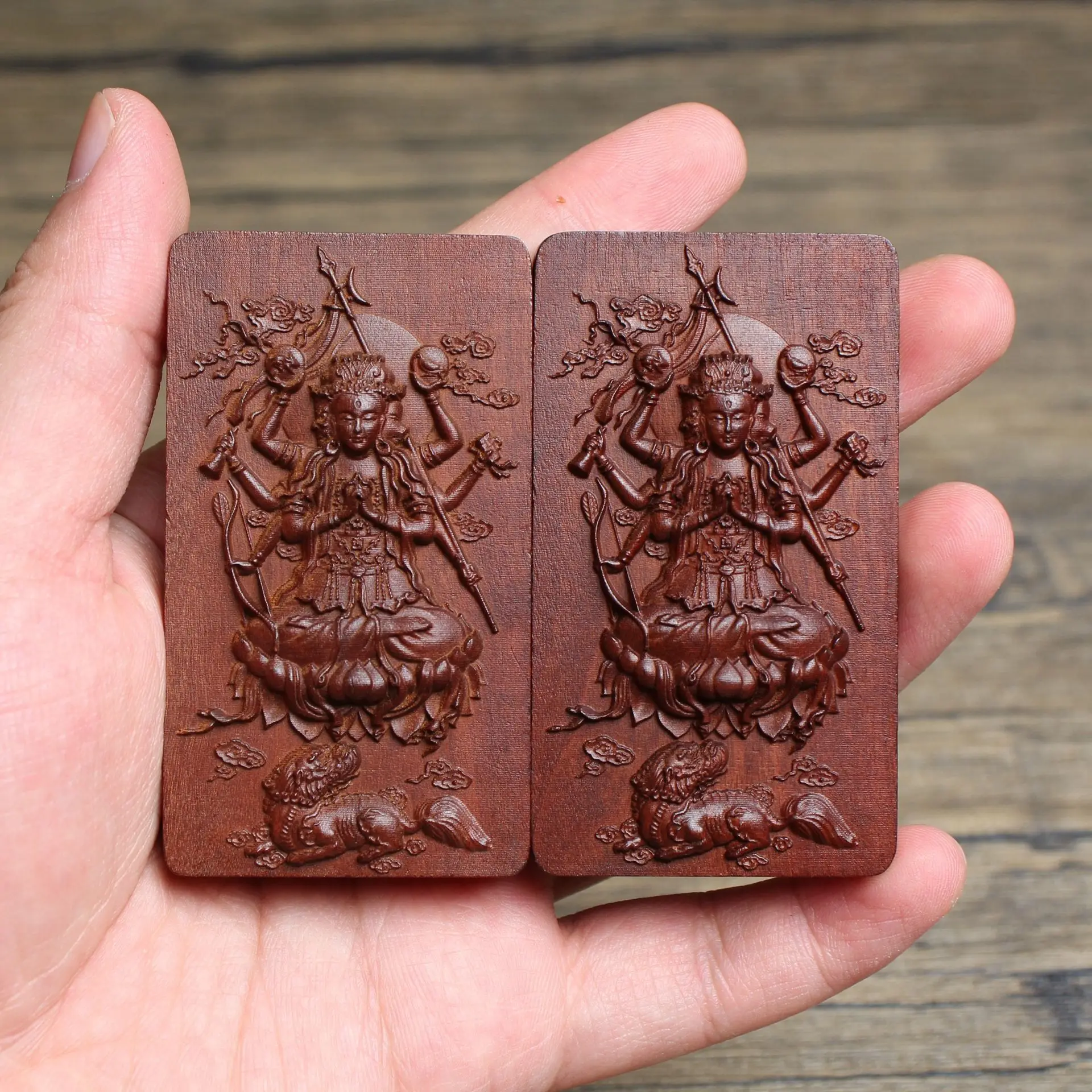 Thunderbolt jujube wood plaques Doumu pendant, Taoist magic weapon, portable accessories, old materials, dark carved ornaments