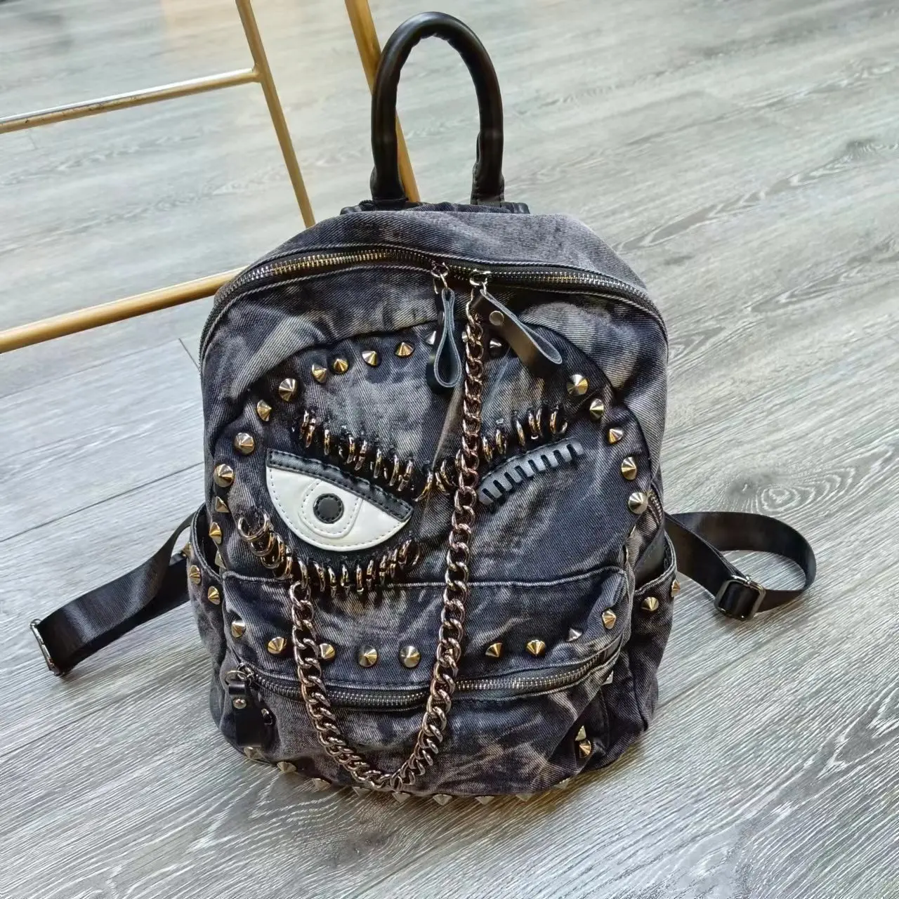 

New Rivets Fashion Personality Denim Women Backpack Chains Jeans Shoulder School Bags Girls One Eye Large Capacity Canvas Bag