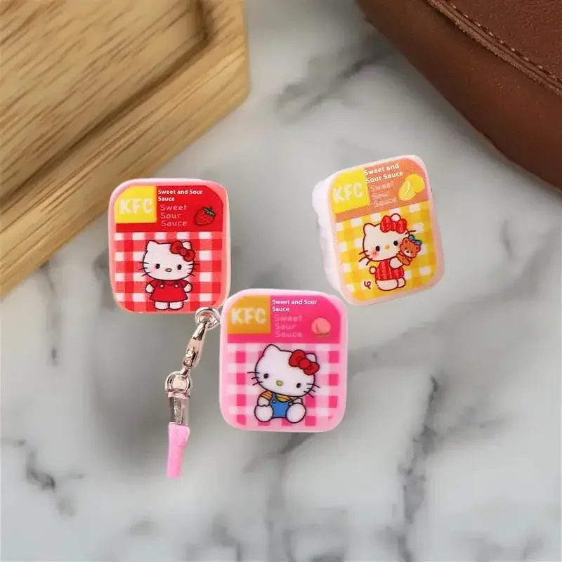 Conjunto de 5 modelos de bolsa crossbody de gato Mini KT para boneca, brinquedos de fantasia e decoração de casa de bonecas.