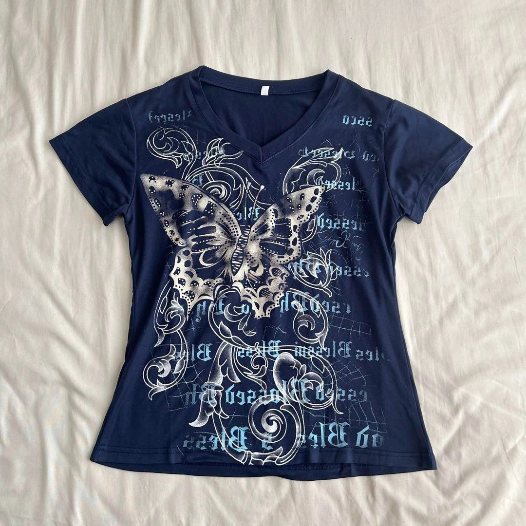 قميص نسائي صيفي من Combhasaki Y2k جمالي مطبوع عليه حروف على شكل فراشة وأكمام قصيرة ورقبة على شكل حرف v ملابس خروج ضيقة #2