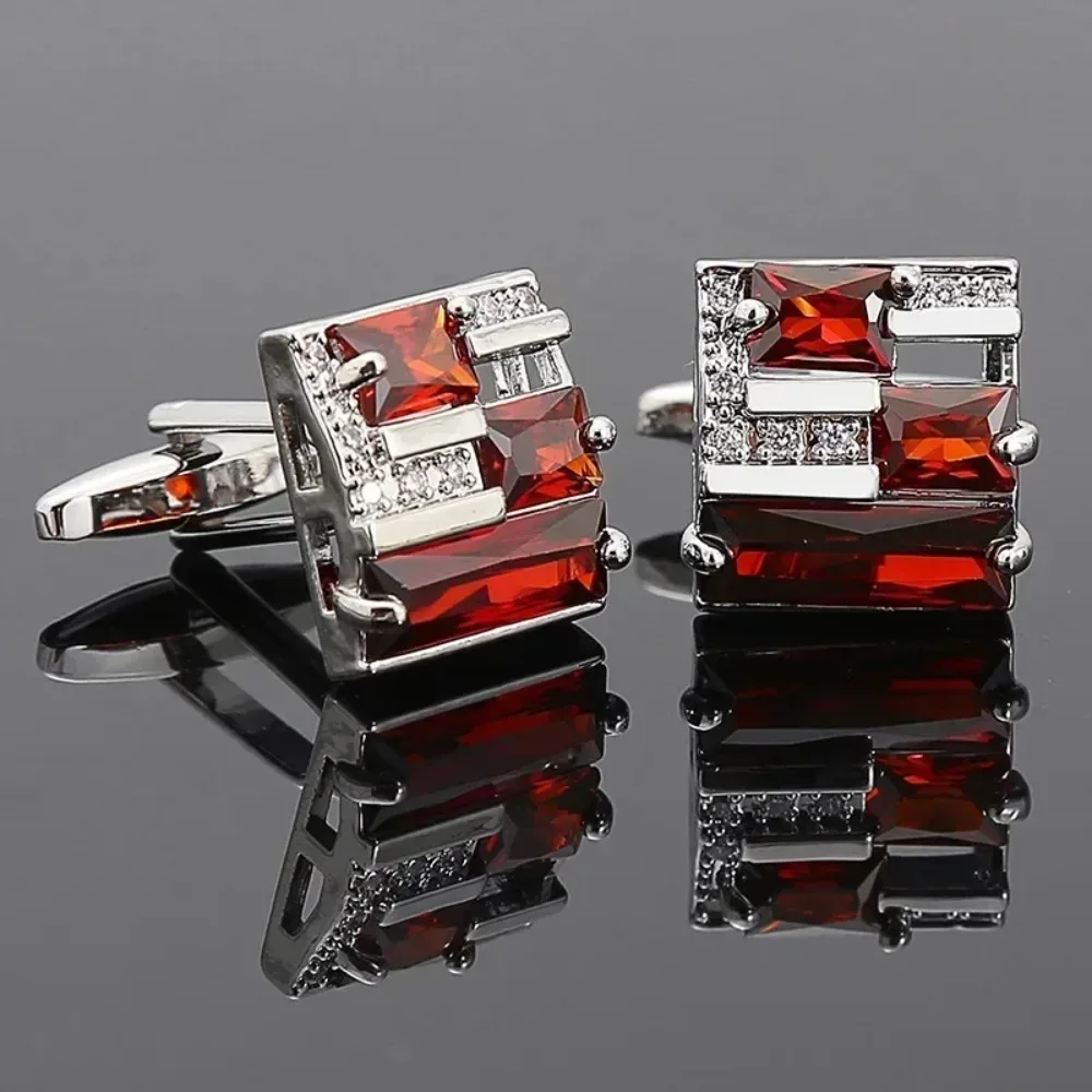 Fashion Hollow Out Metal Cufflinks Light Luxury French Shirt Cuff Accessories for Men and Women\'s Business Wedding Gifts