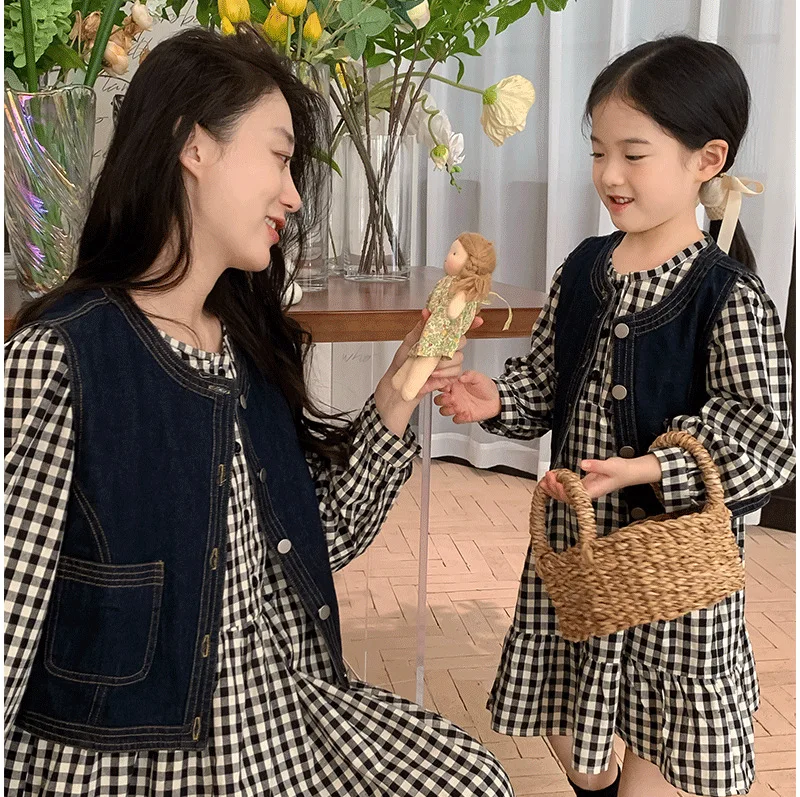 Play Parent-Child Clothing Together, Autumn Korean Version, Mother And Son, Women's Clothing, Artistic Style, Children's Dress,