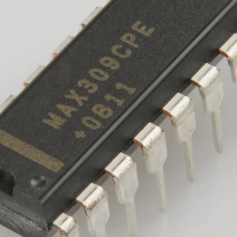 5pcs MAX309CPE DIP-16 Quad Channel RS-232 Transceiver IC Low Power Serial Communication Chip One-Stop BOM List Service