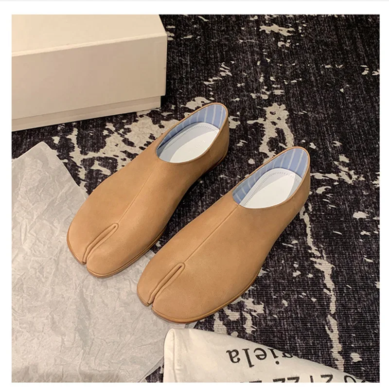 

Genuine Leather split toes Flat Bot Single oes Women's Slip-On Soft Sole Cowhide Version Roman Sle Casual Flats Leopold shoes