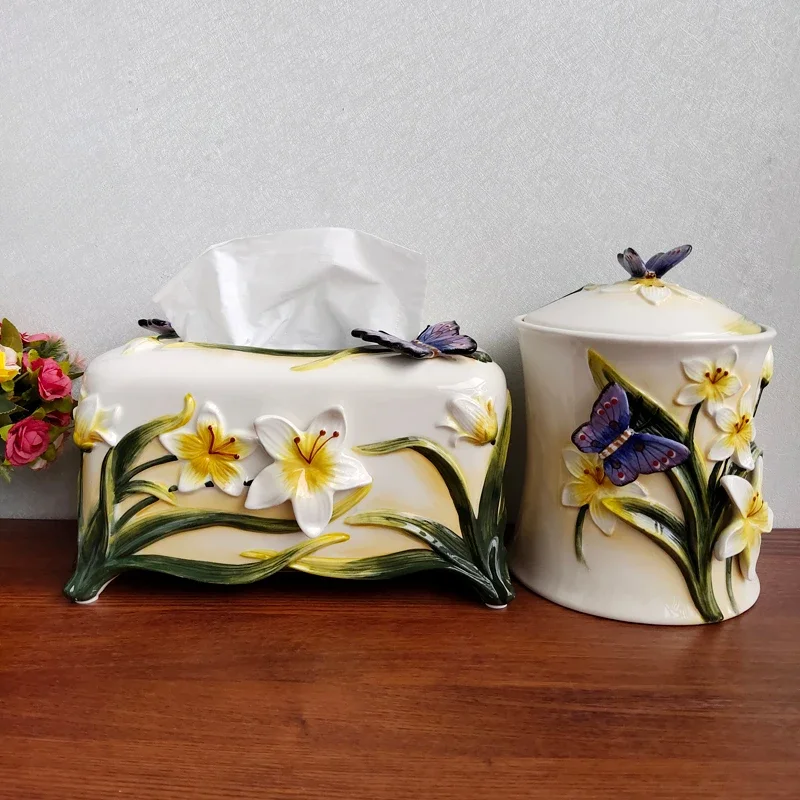 

European pastoral style ceramic butterfly tissue box living room luxury rectangular paper box room desktop tissue boxes