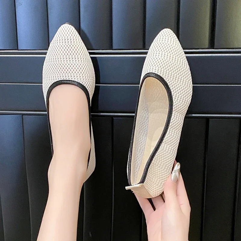 Pointed Toe Flat Shoes Women Solid Color Knitted Slip on Shoes Casual Breathable Ballet Flats Women Loafers Comfort Ladies Shoes