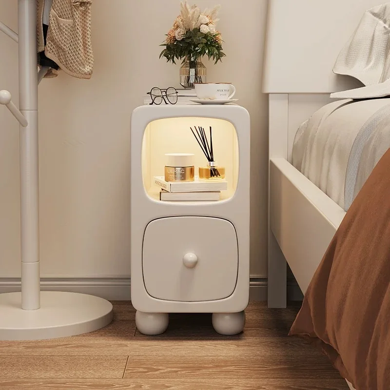 Solid wood bedside table Small apartment bedroom Simple bedside table