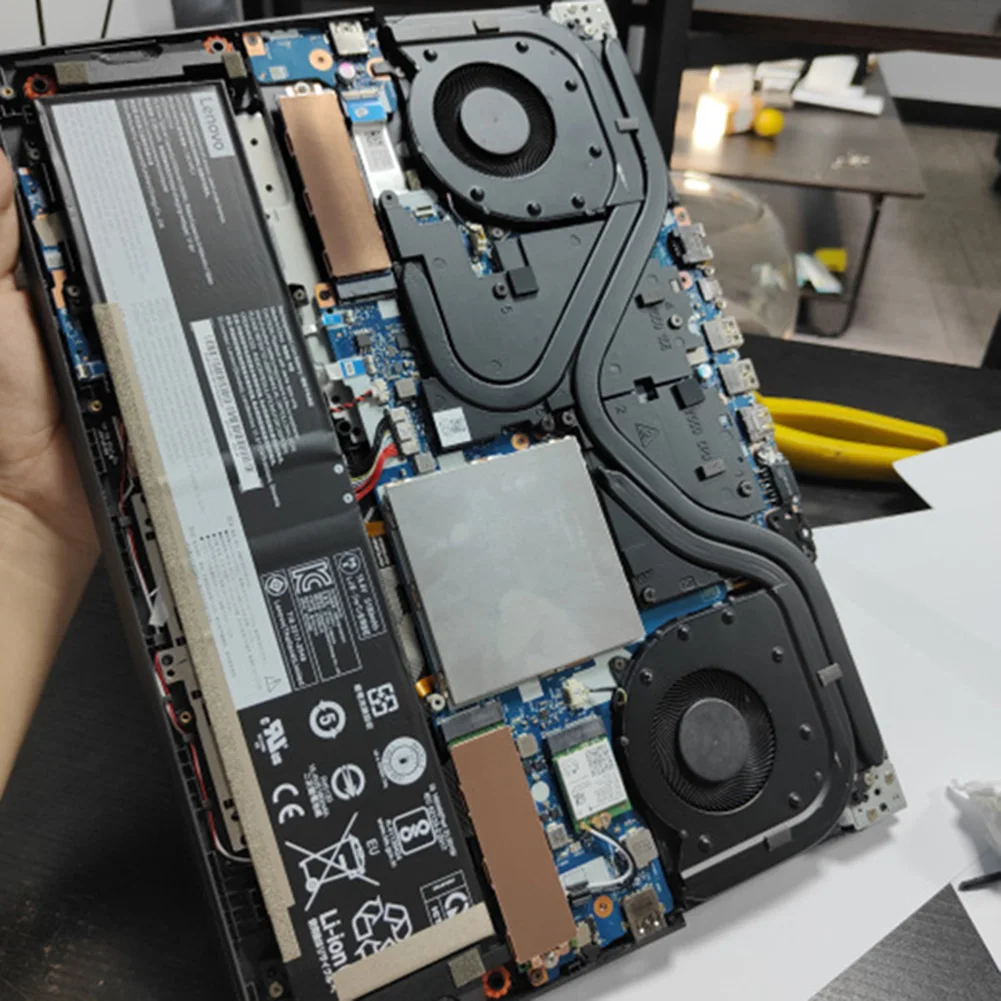 ฮีทซิงค์ M.2 SSD แบบทองแดงพร้อมแผ่นซิลิโคนระบายความร้อน ชิ้นส่วนอะไหล่หม้อน้ำระบายความร้อนแบบด้านเดียว/สองด้าน อุปกรณ์เสริมสำหรับแล็ปท็อป