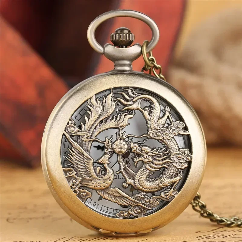 

Old Fashion Pocket Watch with Hollow Dragon Phoenix Pattern Quartz Analog Display Arabic Numeral Sweater Necklace Chain Reloj