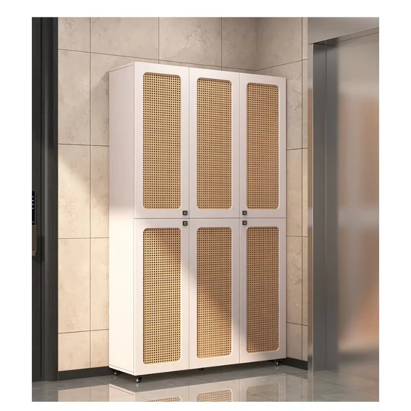 HYS elevator room, movable home entrance, one ladder outside the corridor, one household with locked shoe cabinet
