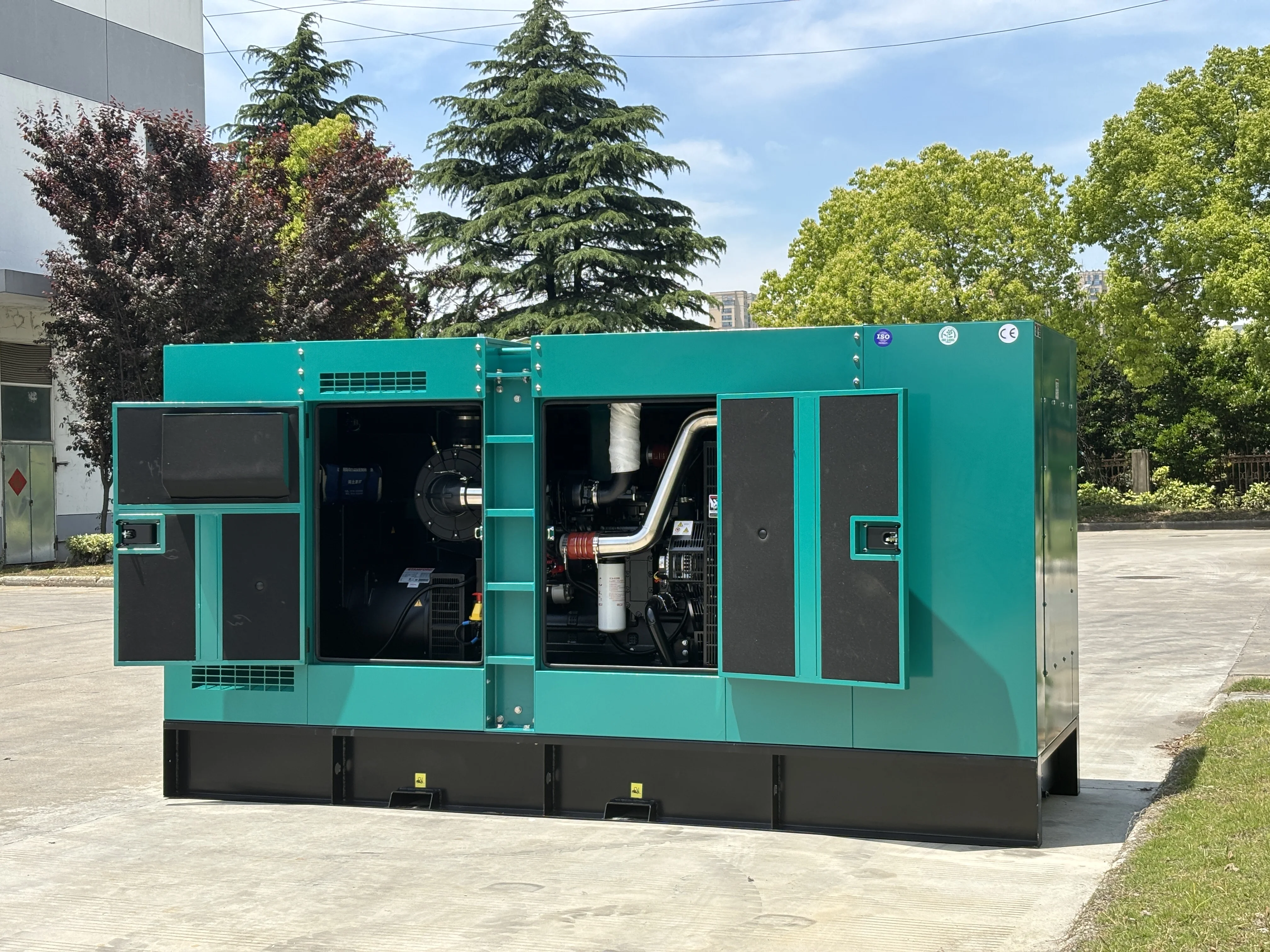 Industrial Diesel Generator 30kva 35kw 40kw 80kw 200kw 250kw 350kw 500kw 650kw with ATS Power Silent Engine for Continuous Use