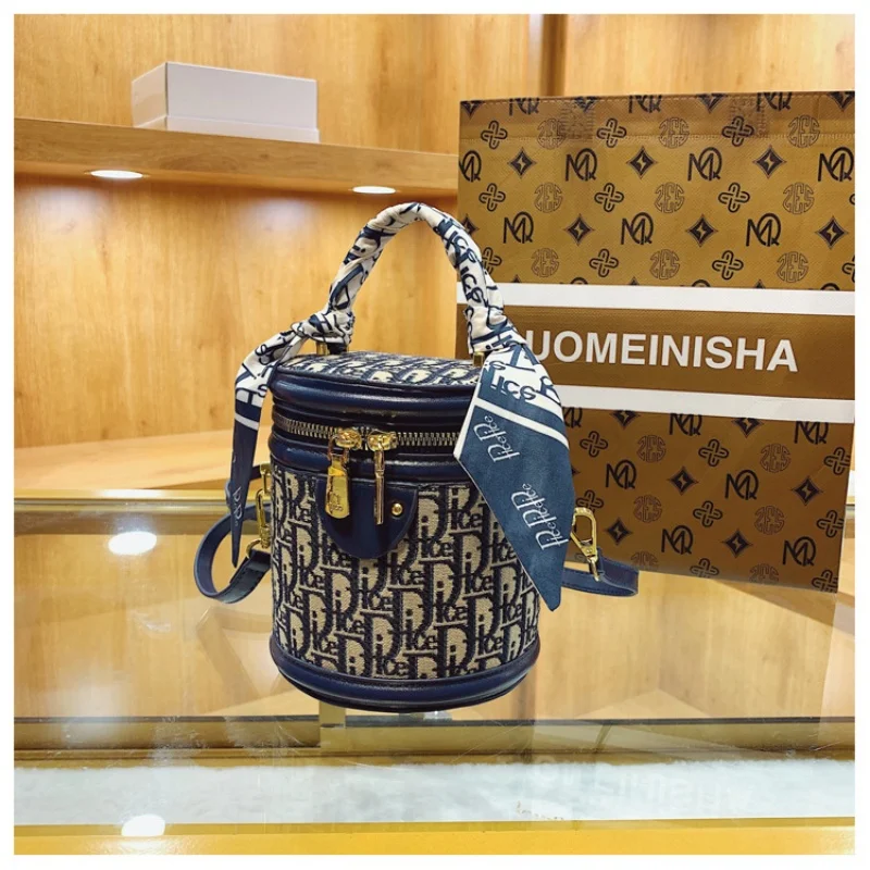 

New elegant multi-color handbag 2025 Modern and versatile business casual slim and textured crossbody bag