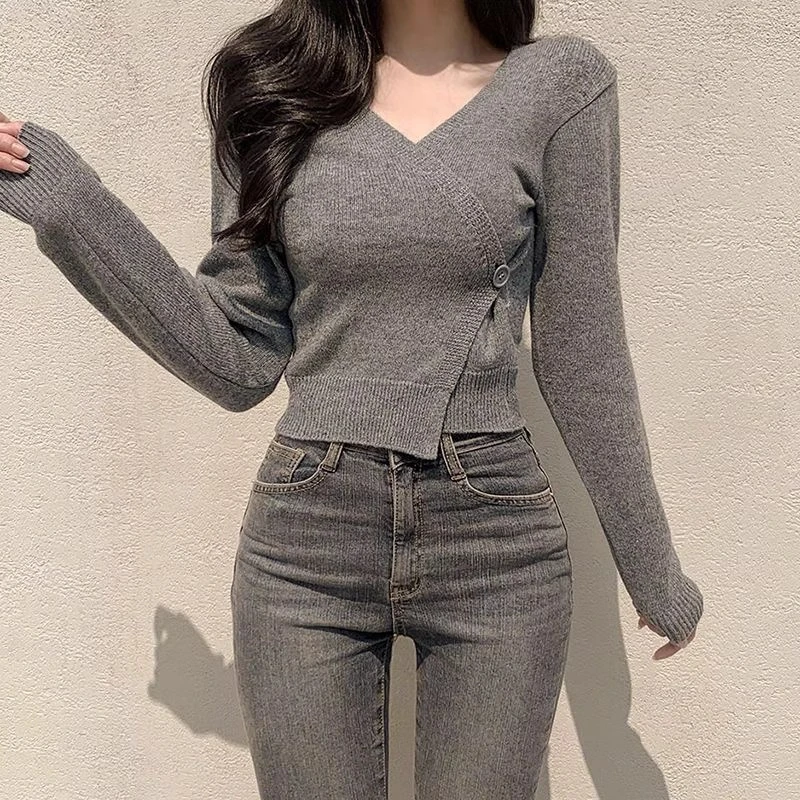 Women Cardigan Spring Autumn Solid Color V-neck Single Buckle Slim Simple Gentle Style Short Knitted Top