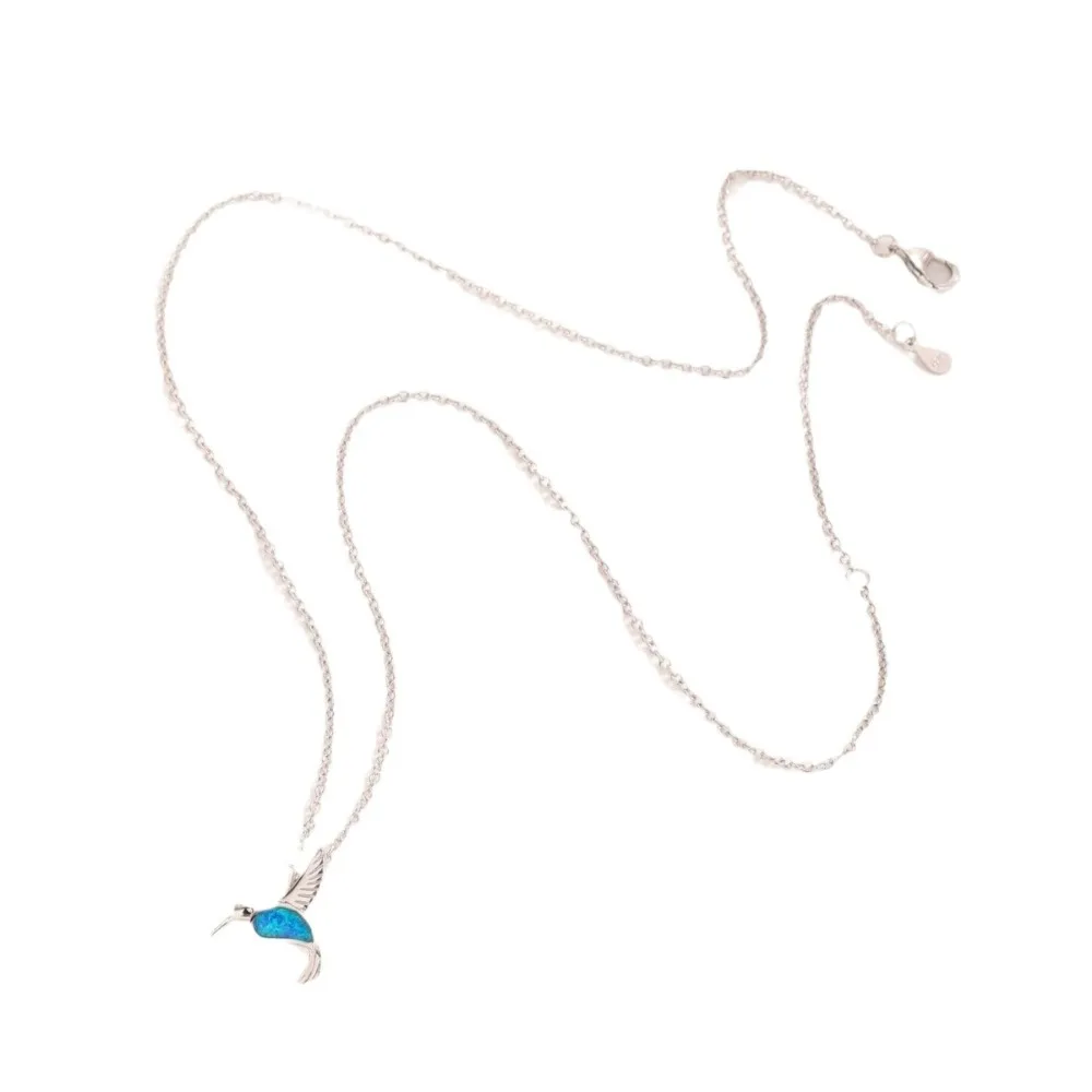 

2025 Новые роскошные украшения на шею, изысканная форма, высококачественная текстура, эксклюзивное женское универсальное бутиковое ожерелье