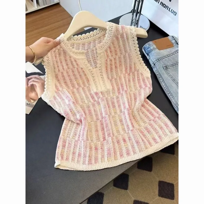 

Women's Summer Openwork Striped Knit Tank Top: A Sophisticated, Lightweight Sleeveless Outerwear Piece in Dopamine Blue