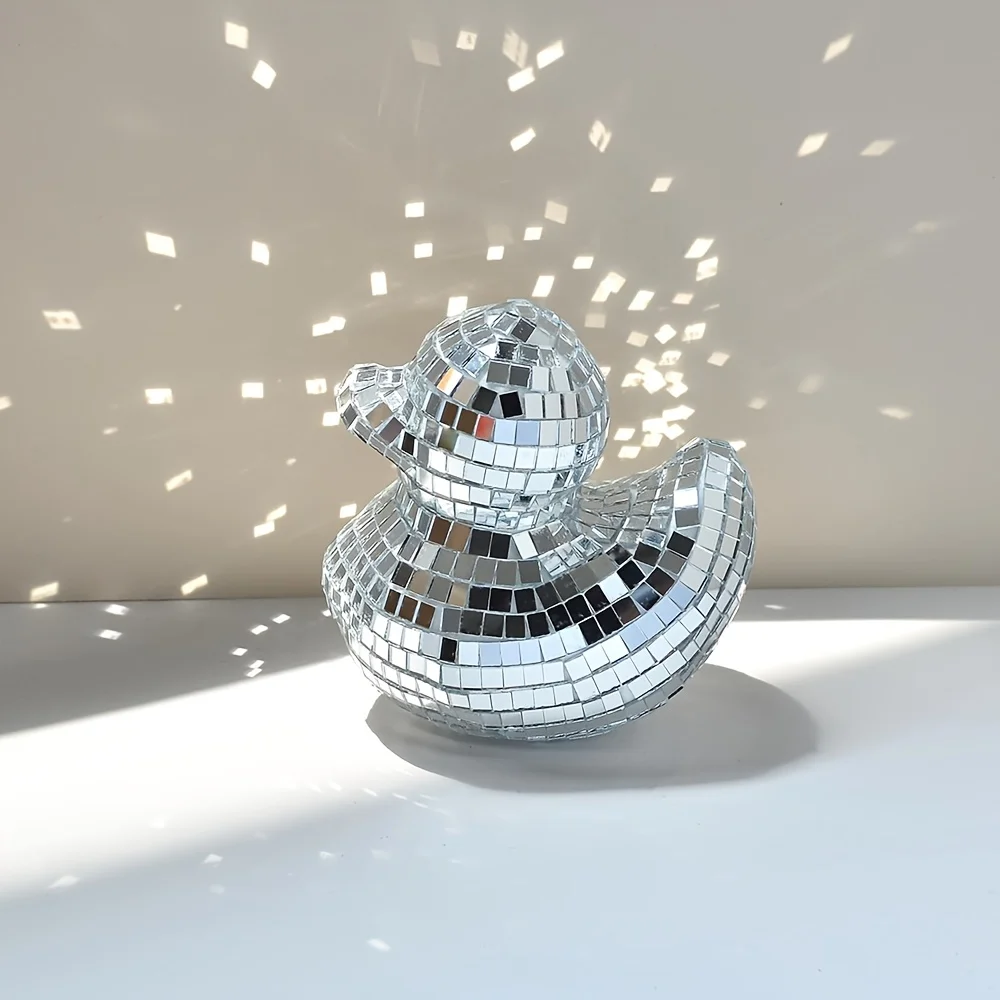 1 Silvery Reflective Mosaic Mirror Duck Ornament, Office Ornament, Home Decoration Ornament, Bedroom and Study Ornament