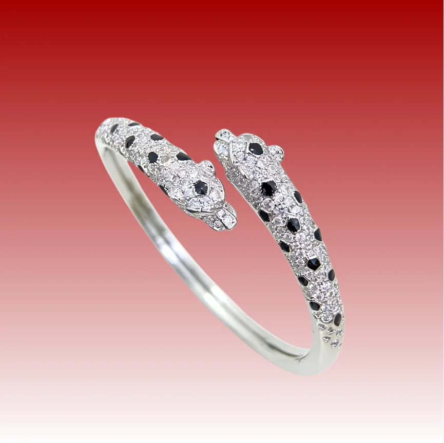 

2026 New Product S925 Silver Half Diamond Leopard Bracelet Original Fashion Boutique Accessories Gift