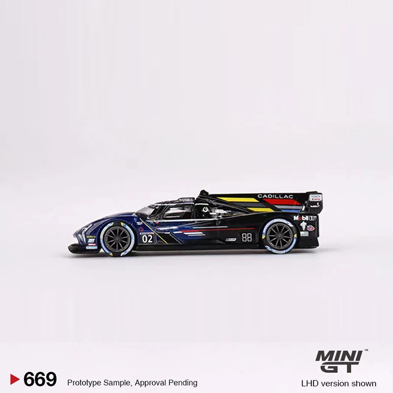 MINIGT 1:64 Model Car Cadi V-Series.R #02 Racing 2023 IMSA Daytona 24 Hrs Alloy Sport Vehicle #669