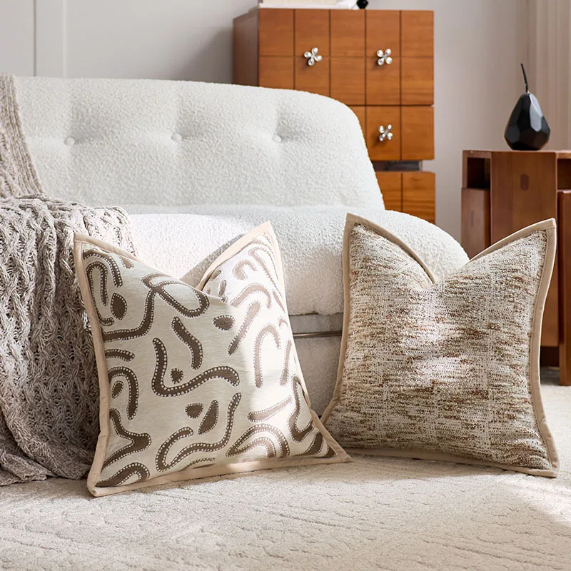 Nordic Luxury Houndstooth Cushion Cover Geometric Jacquard Yarn Dyed Pillow Cover Decorative Black Gray White Premium Home Decor