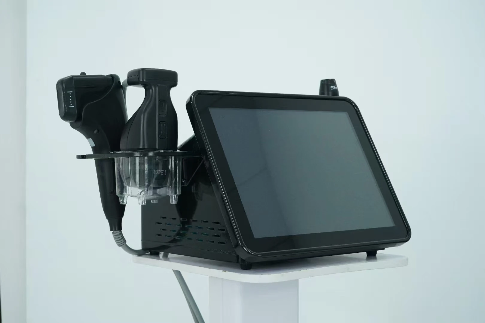 Facial Skin Rejuvenation Device Activates Collagen to Shape the Body, Fade Fine Lines, and is Used in Multi-Functional Beauty Sa