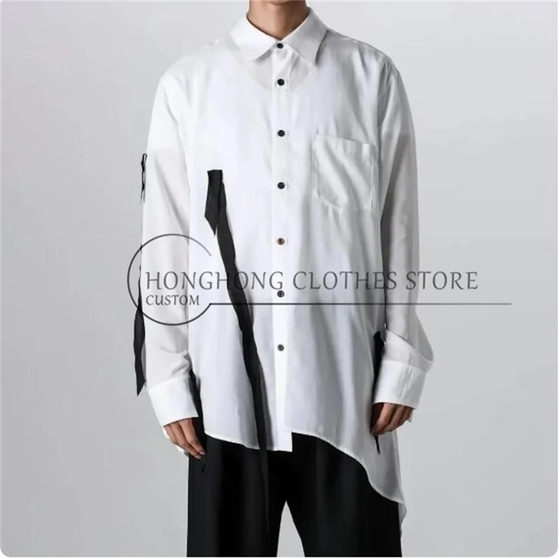 

Contrasting color stripe-embroidered shirt. Unsymmetrical hem, loose and thin style, pure cotton single-button top for men.