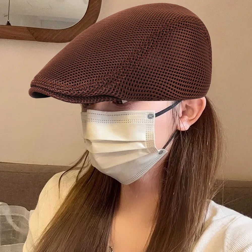 

Versatile Solid Color Men Mesh Newsboy Caps Breathable Adjustable Elasticity British Painters Hats Hip Hop Berets Unisex