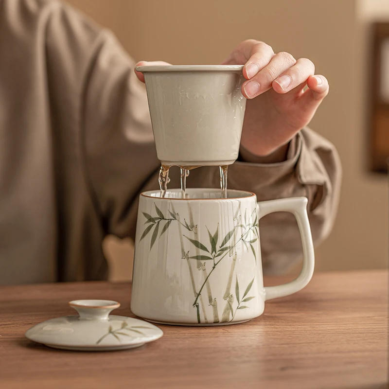 tazza-in-ceramica-con-motivo-bambu-in-stile-cinese-tazza-da-te-creativa-personale-con-coperchio-per-la-separazione-dell'acqua-del-te-filtrata-350-ml-1-pezzo