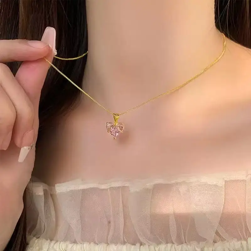 EILIECK 316L Edelstahl Funkelndes Herzförmiges Rosa Zirkonia Halsketten- und Ohrring-Set für Damen Trendiges Geschenk Luxus-Schmuckset – Detail 11