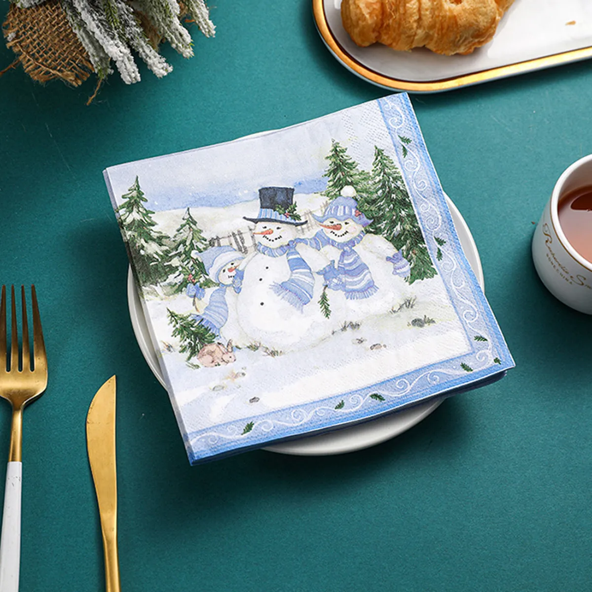 Christmas Snowman Paper Napkins Disposable Winter Xmas Party Decor Blue Snow Scene Printed Tissue For Dinner Table Holiday Decor