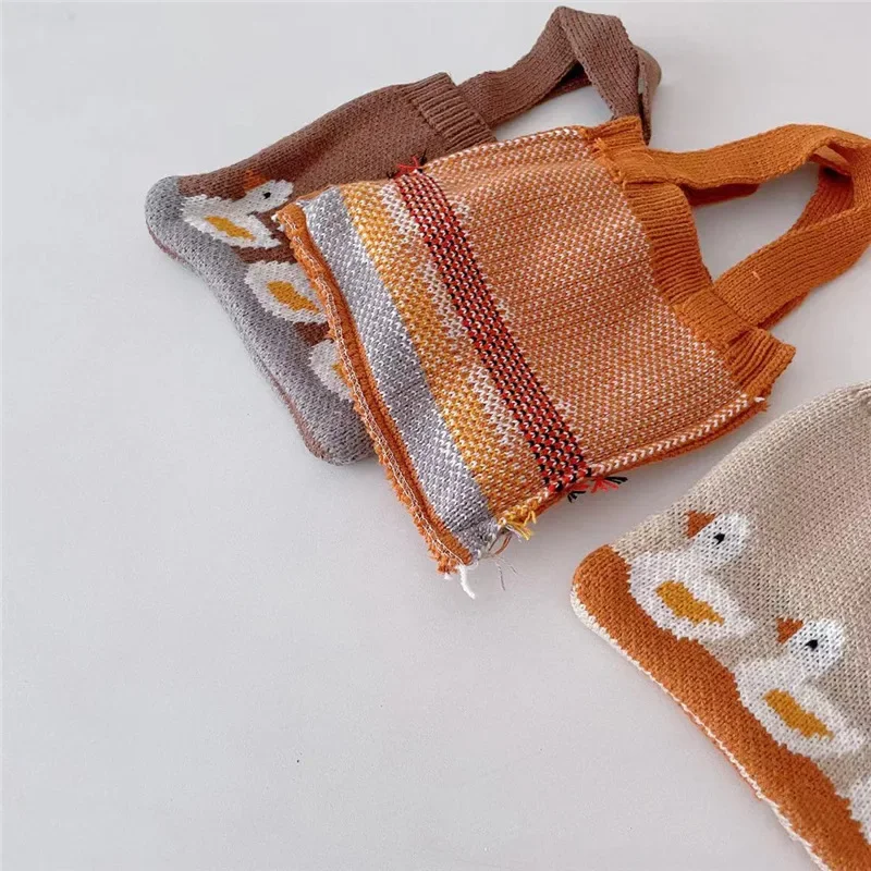 Children's Knitted Bag Daily Boys' Leisure Versatile Girls' Cartoon Duck Handbag Kids Fashion Shoulder Bag for Snack Toys