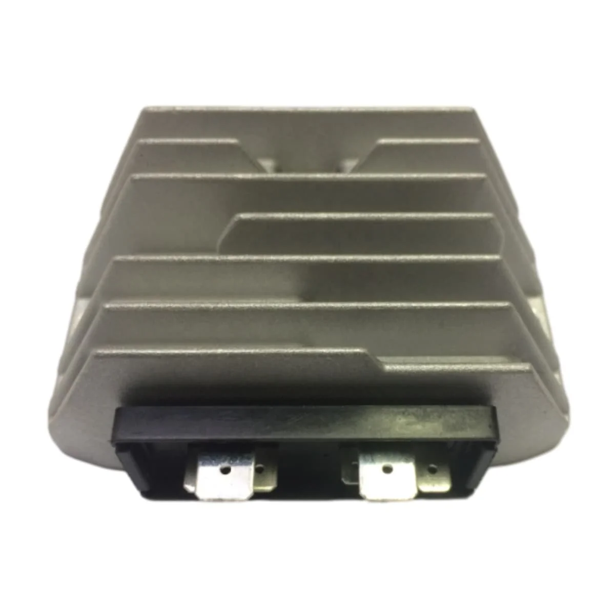 Replacement 12V Voltage Regulator 7362407 7362294 7362228 For 3LD450 10LD400 Diesel Engine Parts