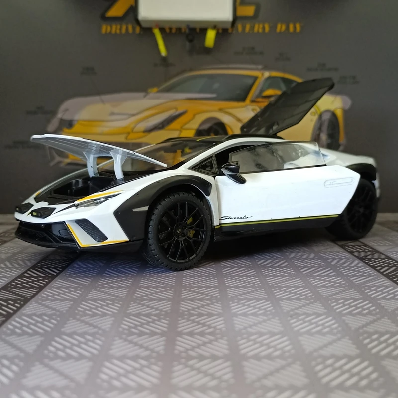 Modelo de coche de aleación Lamborghini STO de simulación 1:24, puertas y capó de motor, el maletero se puede abrir, regalos de retorno de luz y sonido